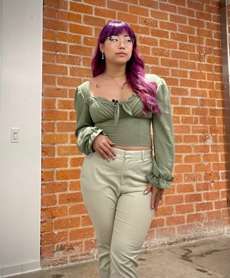 Stella Chung porno exklusive bilder