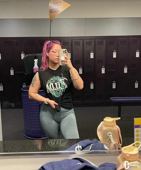 Stella Chung porno kostenlose bild