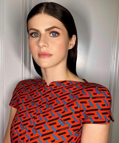 Alexandra Daddario nacktheit schöne galerie