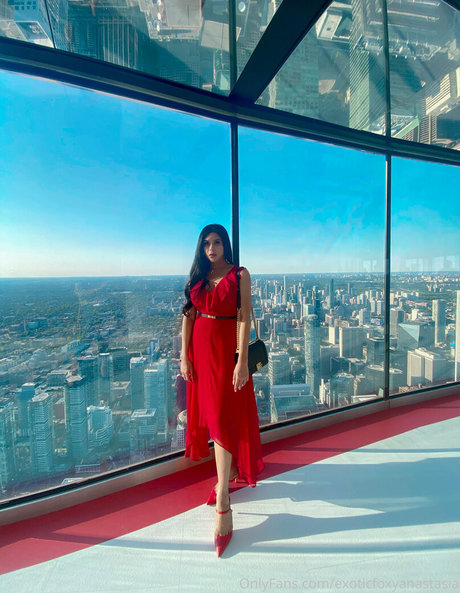 zierliche füße nur fans exklusive kunst foto