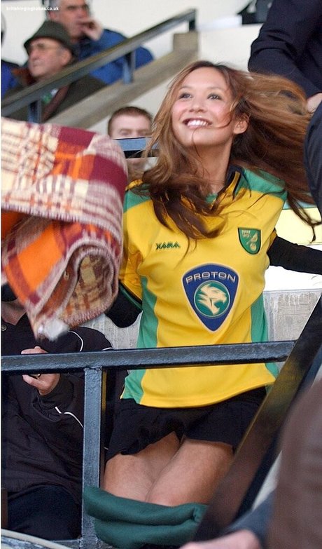 Myleene Klass freie pornographische bilder