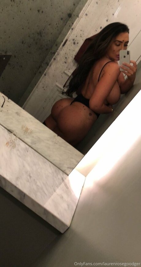 Lauren Goodger nacktheit freie galerie