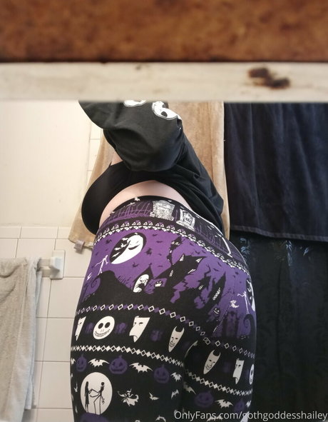 gothgoddesshailey erotische beste bilder