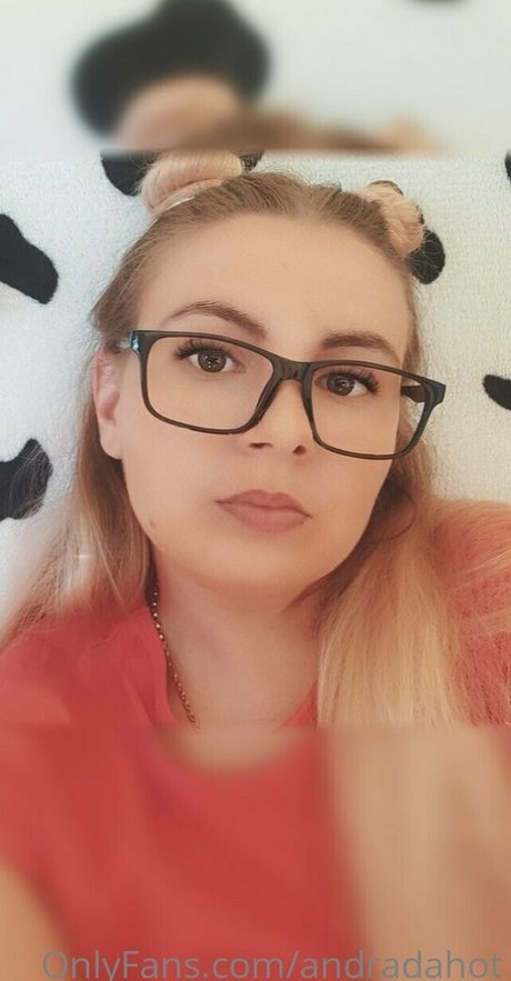 vollbusige milf onlyfans kunst hd fotos