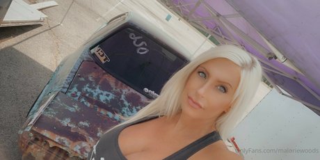 maloriewoods model freie foto