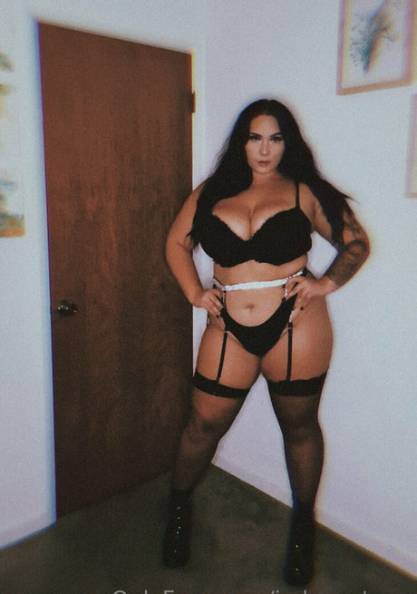 dicke asiatische onlyfans heiße sex foto