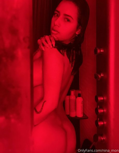 Nina Mon schauspielerin freie archiv