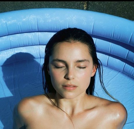 Inde Navarrette pornostar erwachsene galerien