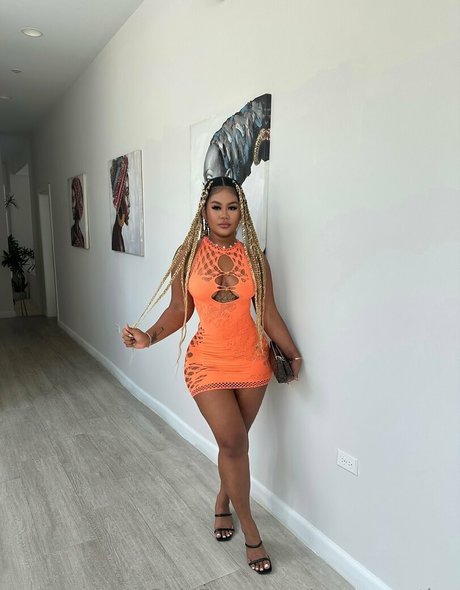 karmaexotica nackt erotische bilder