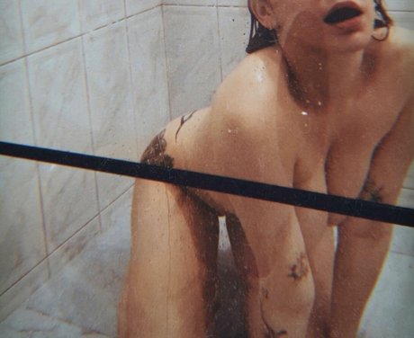 lyasheva freie nackt fotos