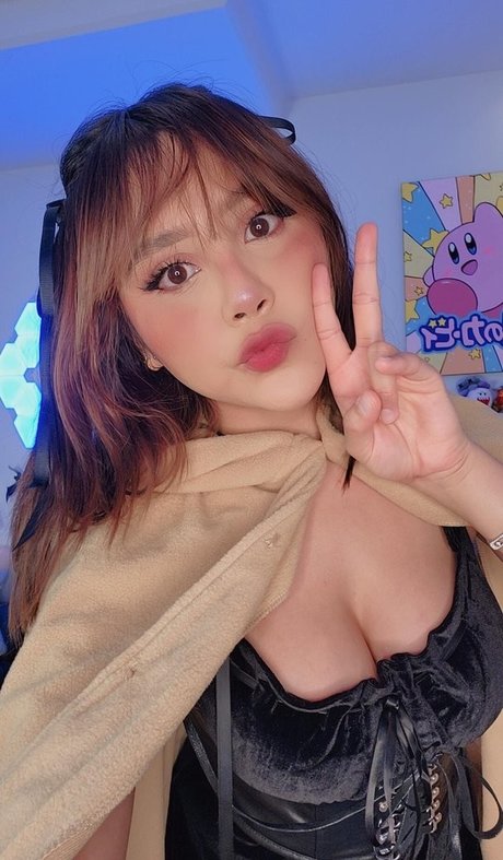 asiatische kostenlose onlyfans exklusive erotische fotos