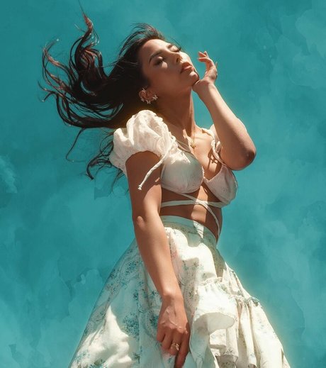 shemale sperma im mund onlyfans freie schöne foto