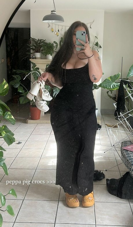 Isabella Dorta porno hübsche foto