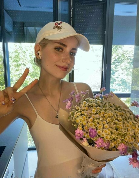 joi teen onlyfans xxx schöne bild