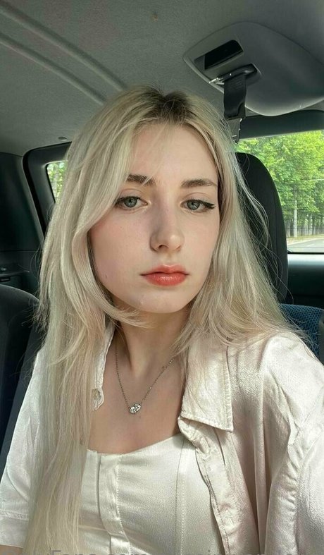 aliceinwonderland xo kostenlose nackten archiv