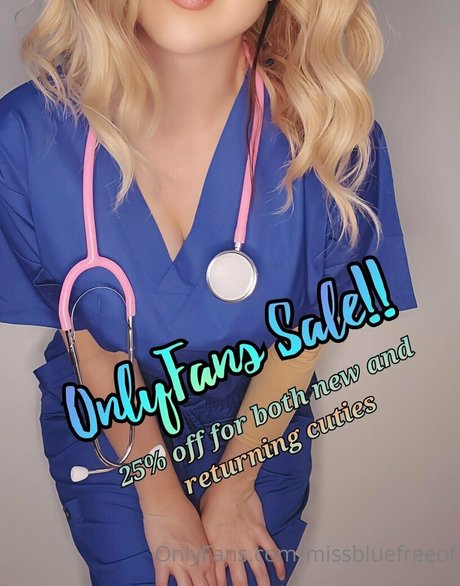 missbluefreeof erotische kunst bild