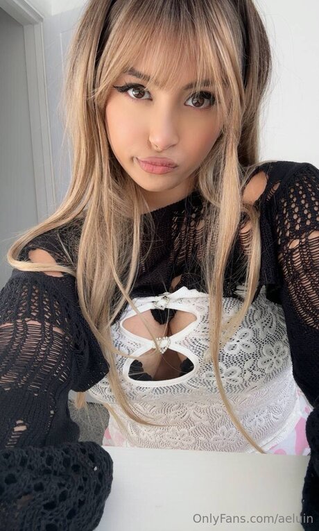 aeluin nacktheit erotische archiv