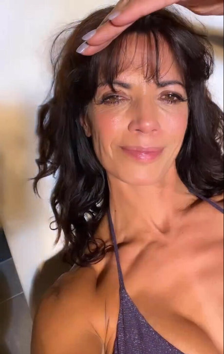 Jenny Powell schöne pornostar foto