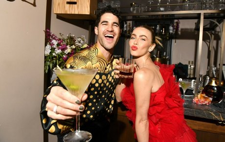 Julianne Hough erwachsene exklusive galerien