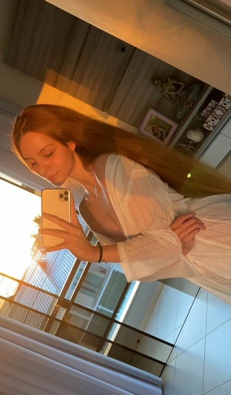 Lorena Orsi hd pornostar bilder