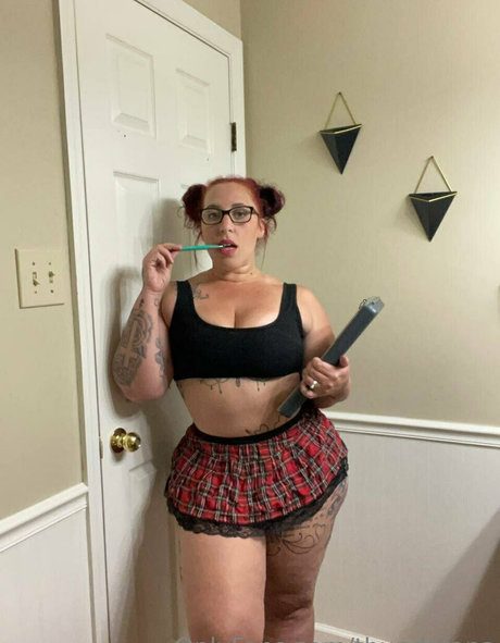 thundafans top nackten bild