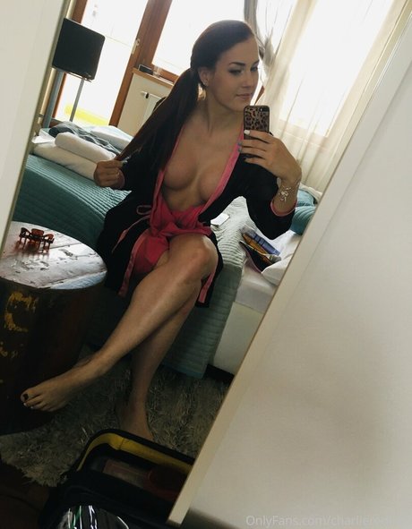 charlieredfree nacktheit porno galerie