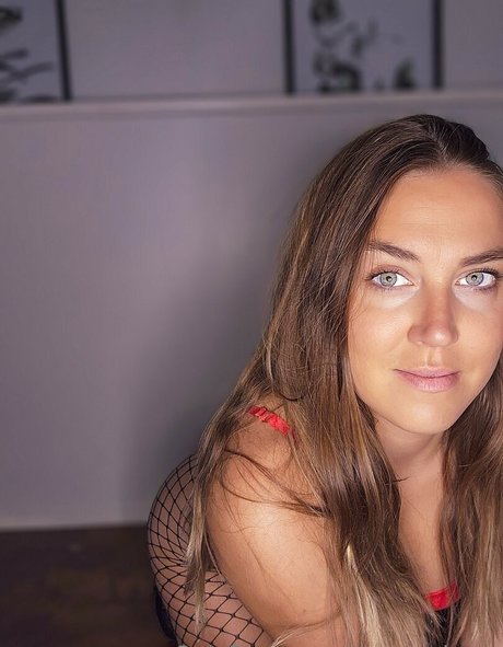 vollbusige milf onlyfans freie schöne fotos