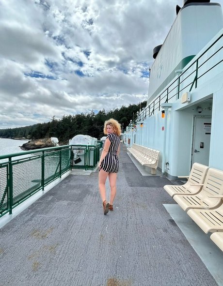 spicenovageektv xxx heiße foto