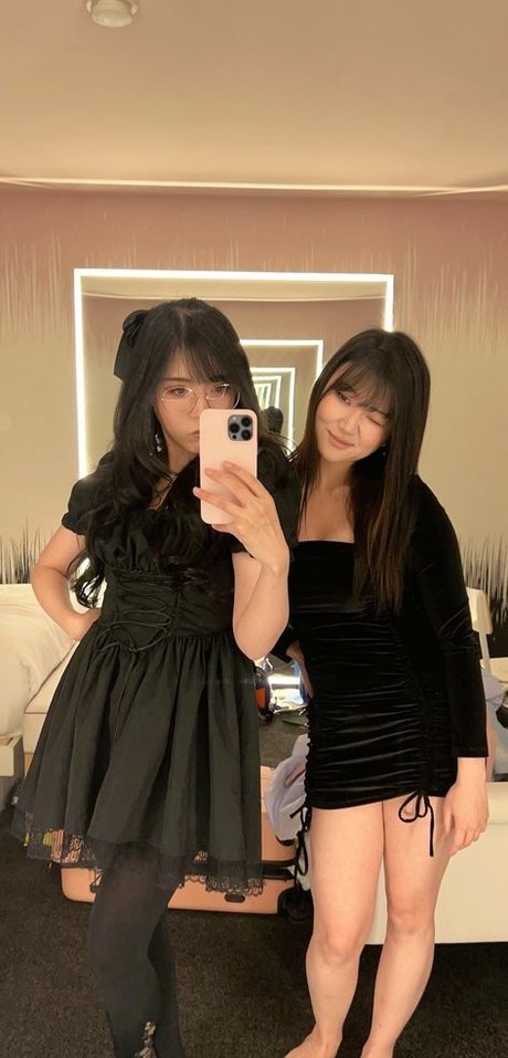 rothaarige deepthroat onlyfans freie nette bild