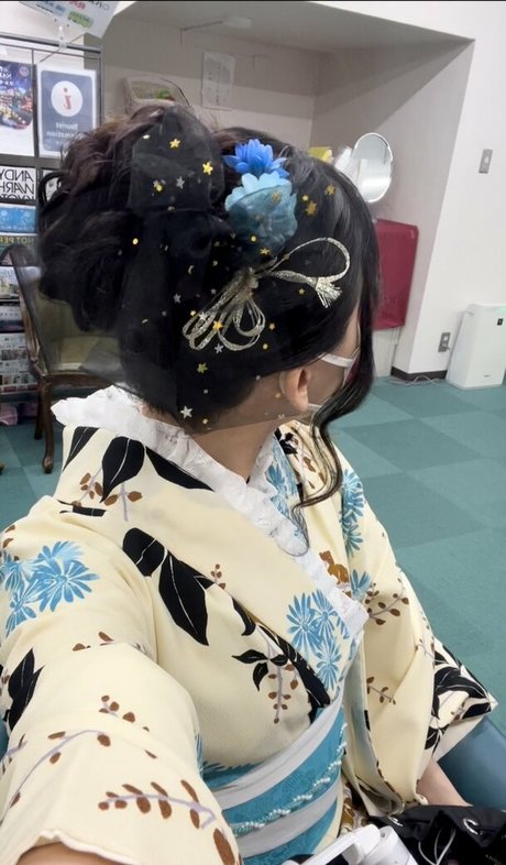 AriaSaki hübsche porno foto