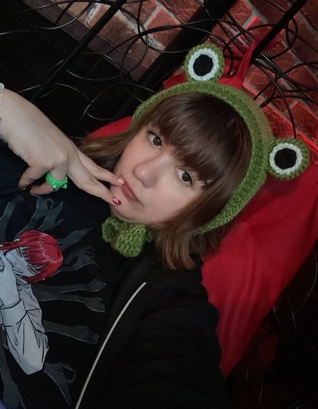 mintosylveon top nette foto