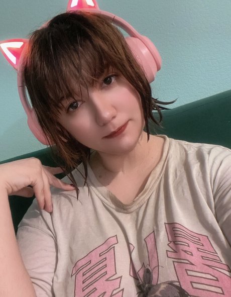 mintosylveon porno exklusive foto