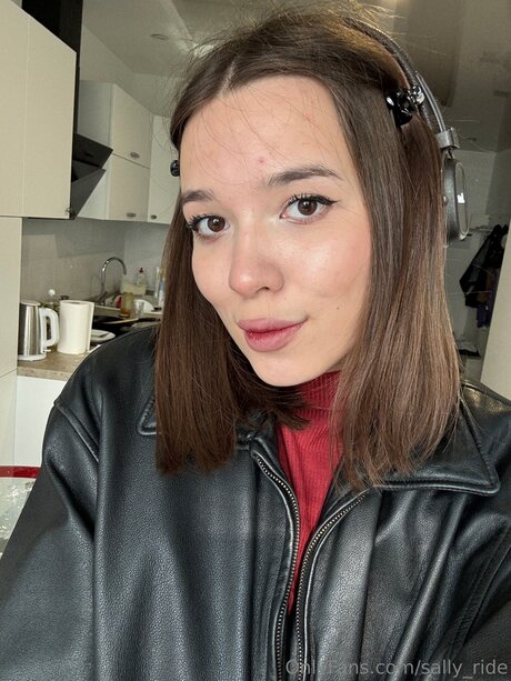 Sally Ride schauspielerin sexy fotos