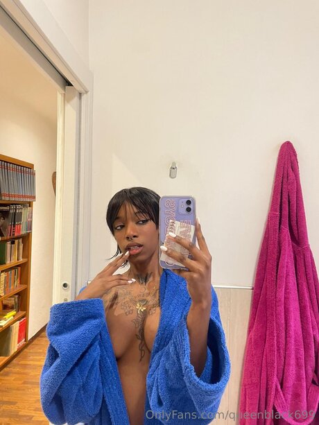 Queenblack699 erotische nackt archiv