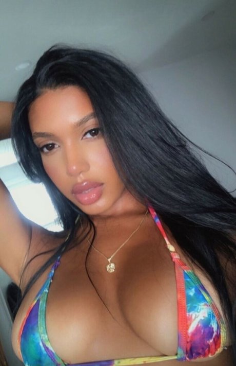 KCdoll sexy pornografische archiv