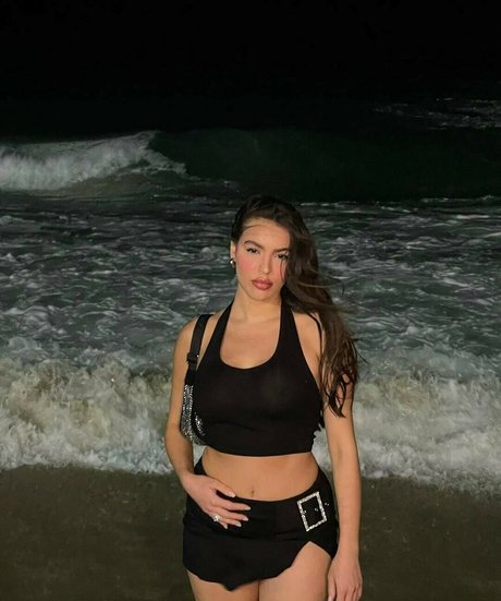 Anna Estrella model schöne galerie