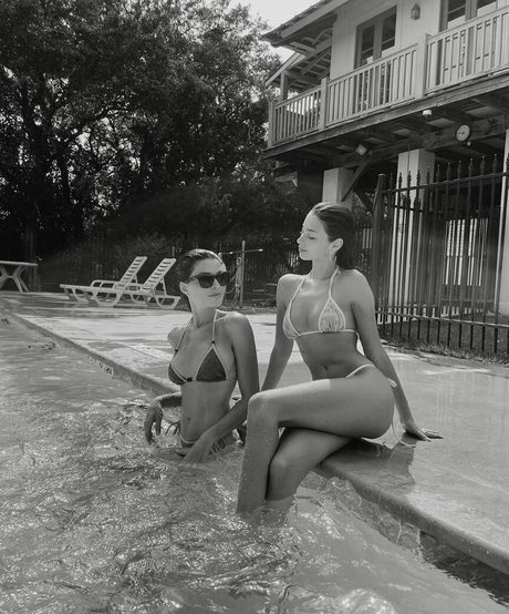 Mishka Chantal Silva top erwachsene archiv