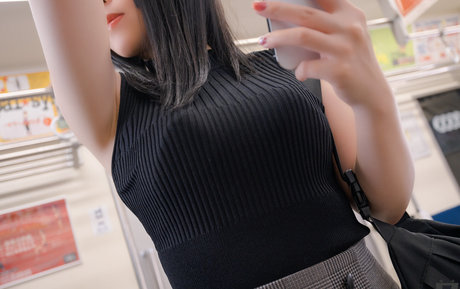 behaarte vagina nur fans exklusive akt bild