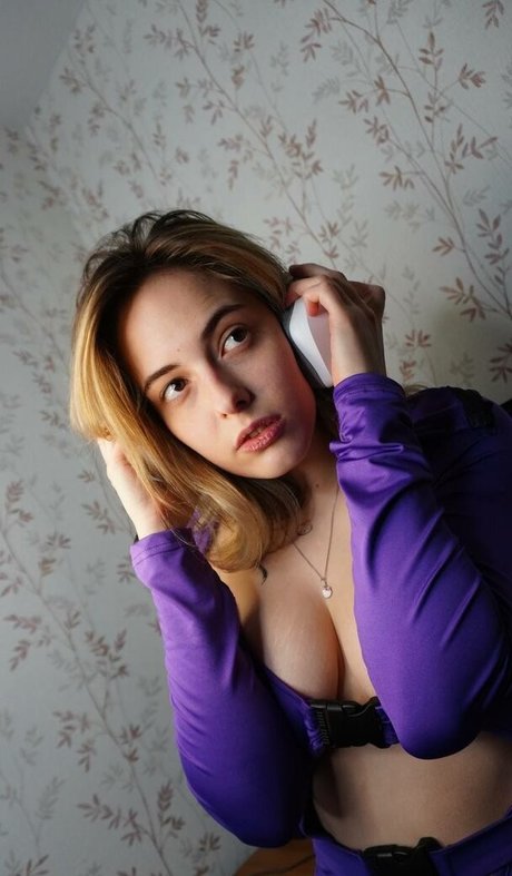 Nikol Koulen sexy exklusive archiv