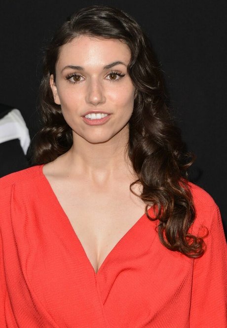 Grace Caroline Currey porno exklusive archiv