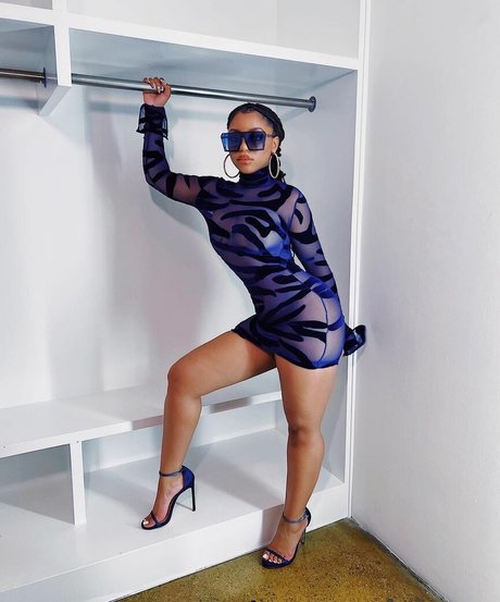 großen schwarzen schwanz footjob nur fans hübsche freie galerien