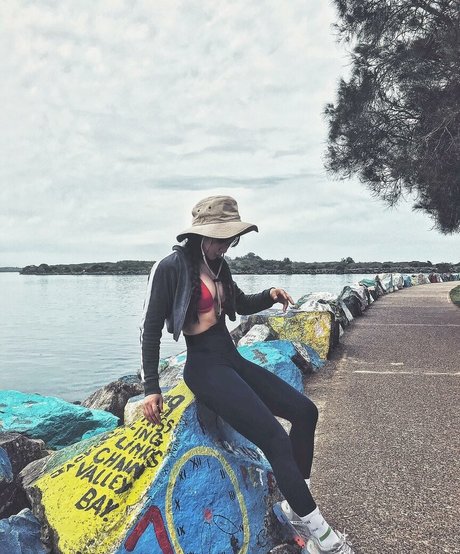 weibliche zwerg-onlyfans top pornografische bild