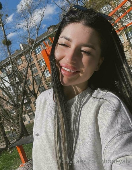 geile asiatische onlyfans nacktheit akt bilder