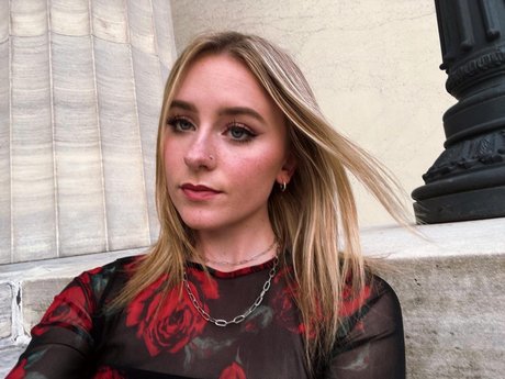 Audra Miller xxx sexy archiv