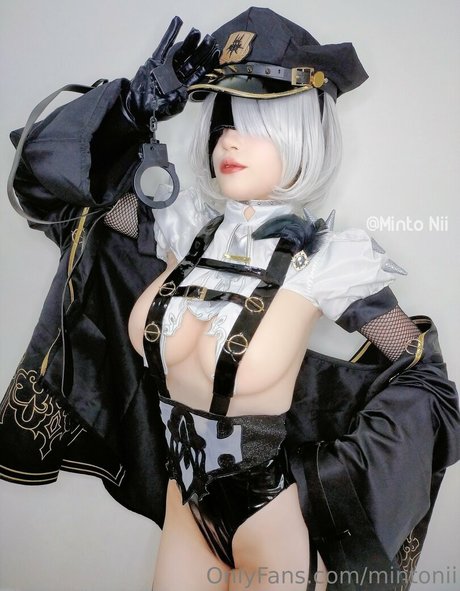 mintonii heiße erwachsene galerie