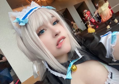 dünne asiatische teenager-onlyfans perfekte pornographische bild