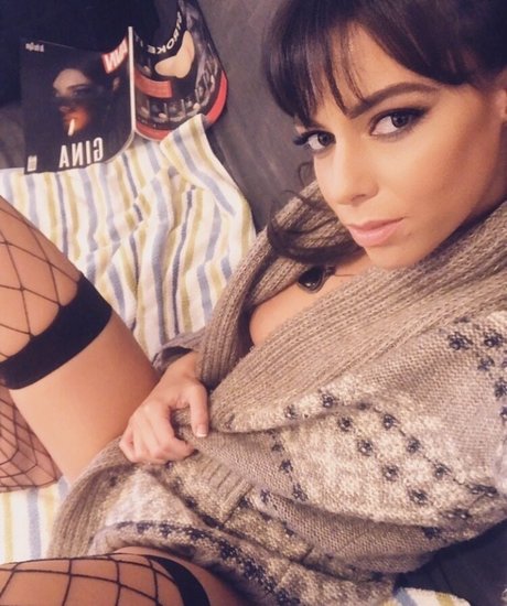 teen brille onlyfans kostenlose pornographische galerie