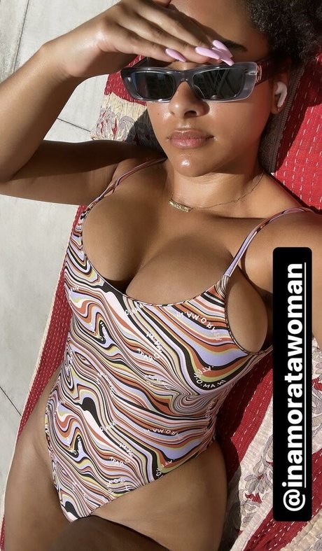 Raina Morris schöne erotische galerien