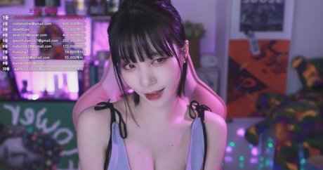 Baerasoni hübsche sexy fotos