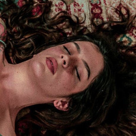 likethebugortheletter model sexy galerie